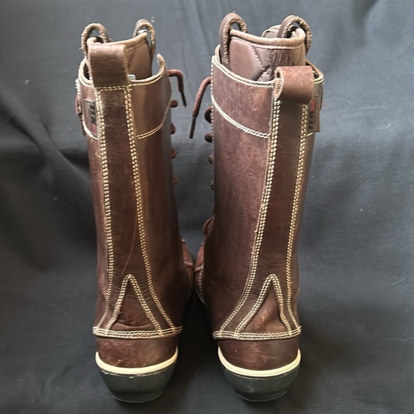 Women's L. L. Bean Bar Harbor 12" Tall All Weather Boots TEK 2.5 Size 7 - Picture 9 of 14